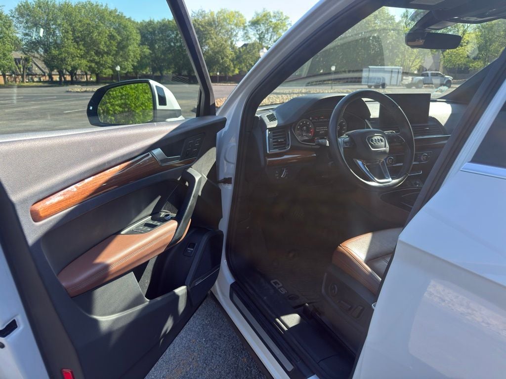2021 Audi Q5 45 Premium Plus quattro