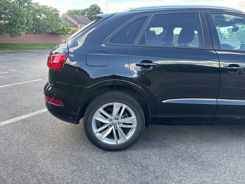 2017 Audi Q3 2.0T Premium