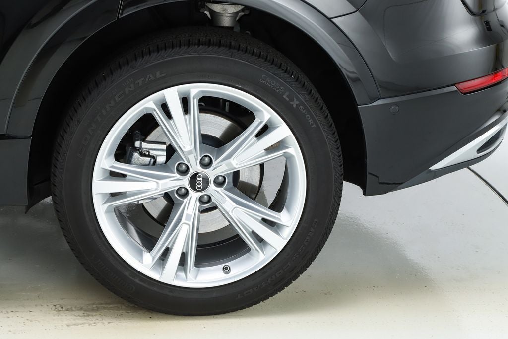 2023 Audi Q8 55 Premium Plus quattro