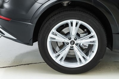 2023 Audi Q8 55 Premium Plus quattro