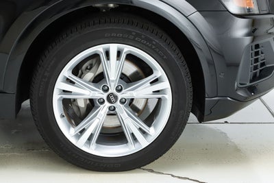 2023 Audi Q8 55 Premium Plus quattro