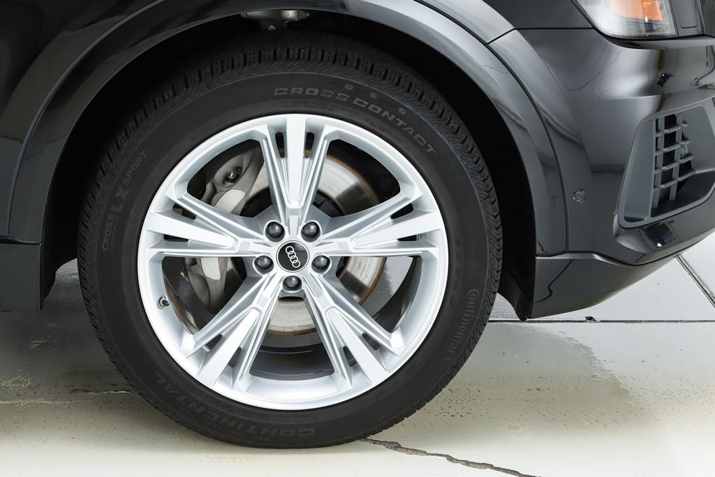 2023 Audi Q8 55 Premium Plus quattro