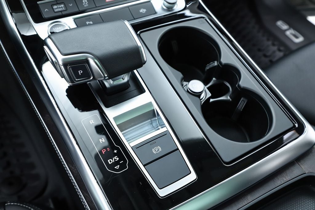 2023 Audi Q8 55 Premium Plus quattro