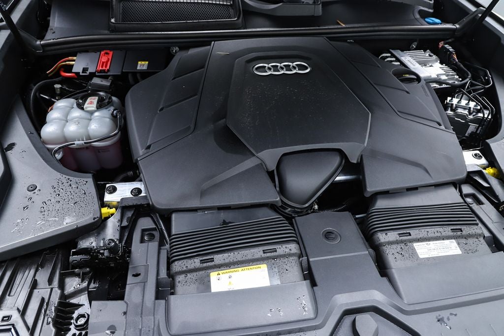 2023 Audi Q8 55 Premium Plus quattro