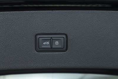 2023 Audi Q8 55 Premium Plus quattro