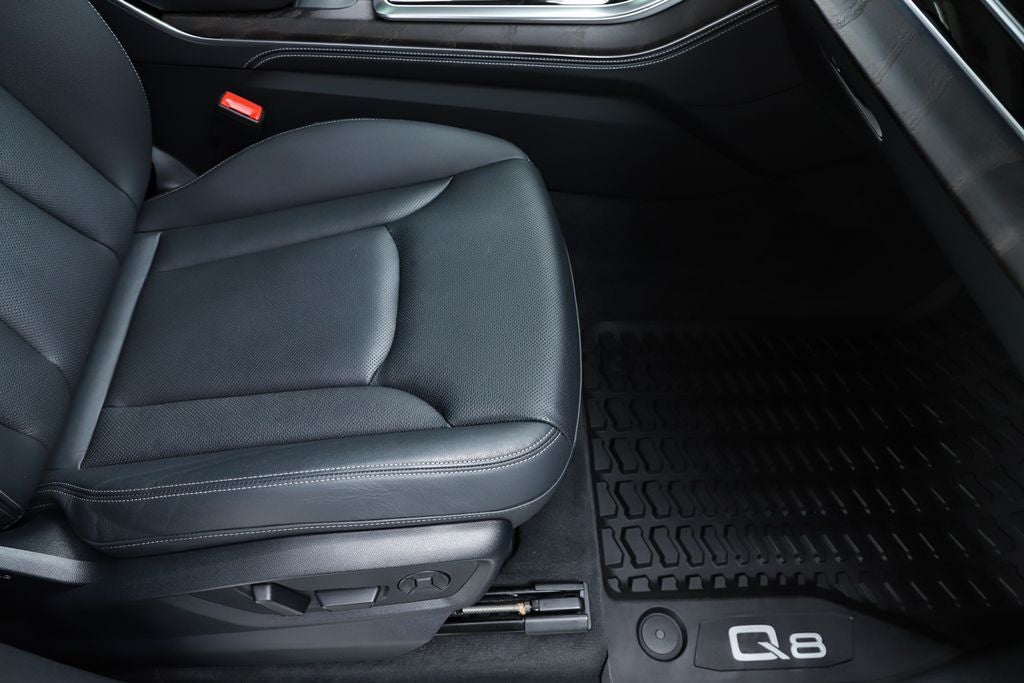 2023 Audi Q8 55 Premium Plus quattro