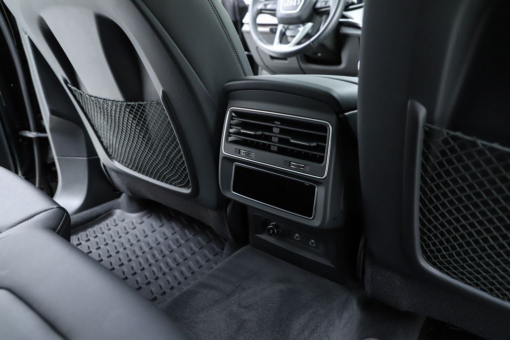 2023 Audi Q8 55 Premium Plus quattro