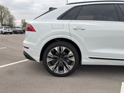 2025 Audi Q8 55 Premium Plus quattro