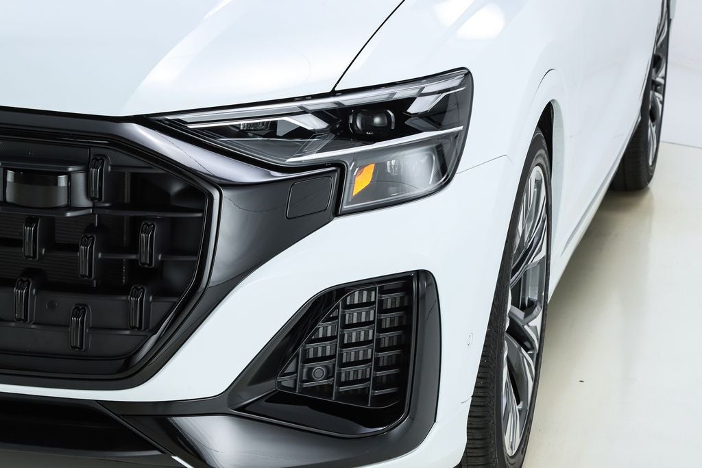 2025 Audi Q8 55 Premium Plus quattro