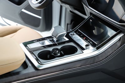 2025 Audi Q8 55 Premium Plus quattro