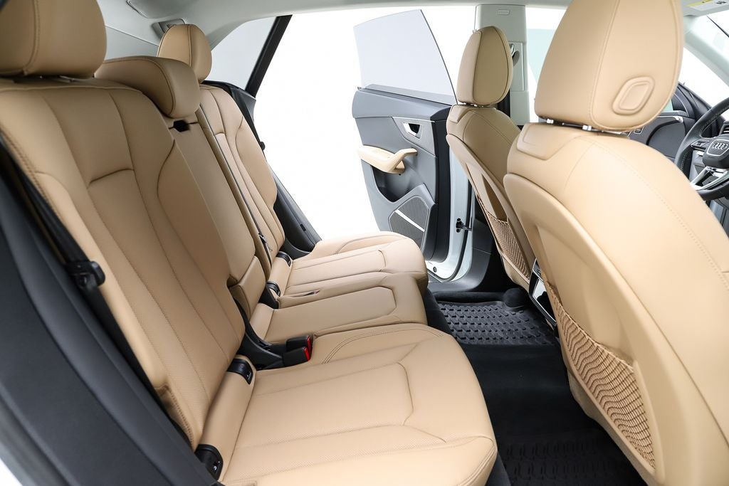 2025 Audi Q8 55 Premium Plus quattro