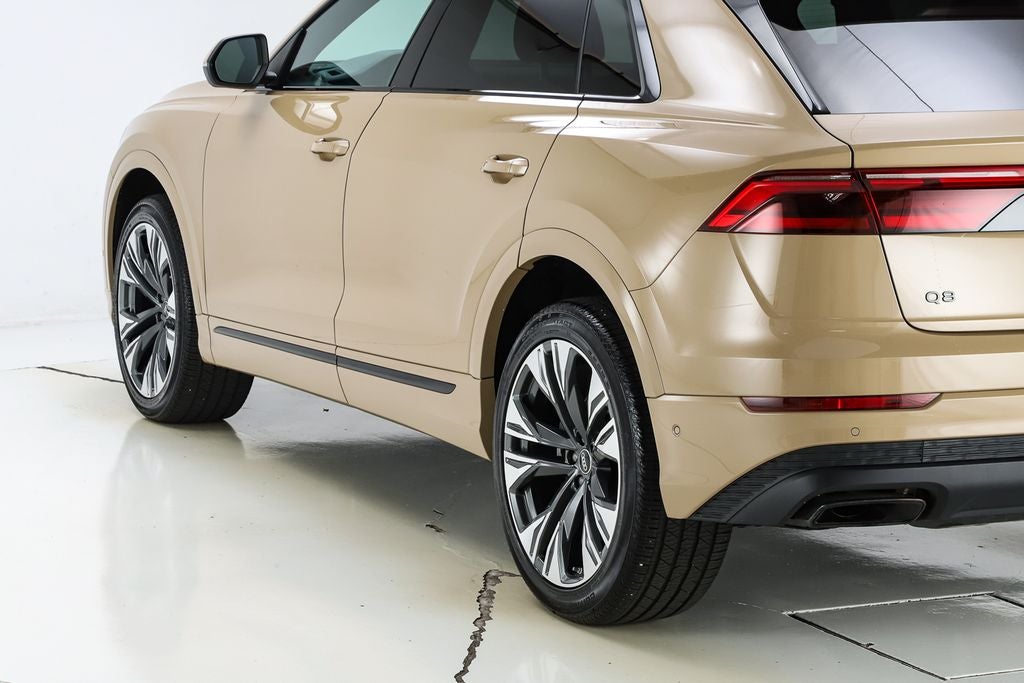 2025 Audi Q8 55 Premium Plus quattro
