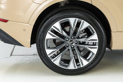2025 Audi Q8 55 Premium Plus quattro