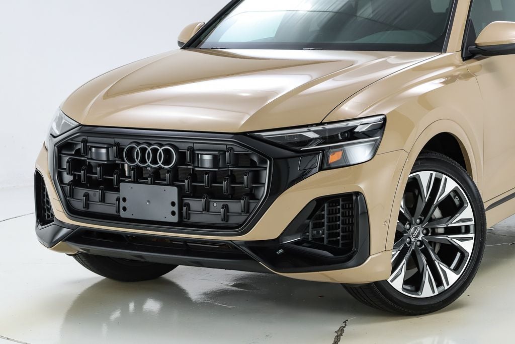 2025 Audi Q8 55 Premium Plus quattro
