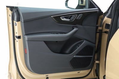 2025 Audi Q8 55 Premium Plus quattro