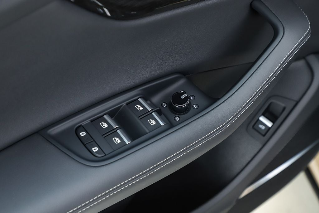 2025 Audi Q8 55 Premium Plus quattro