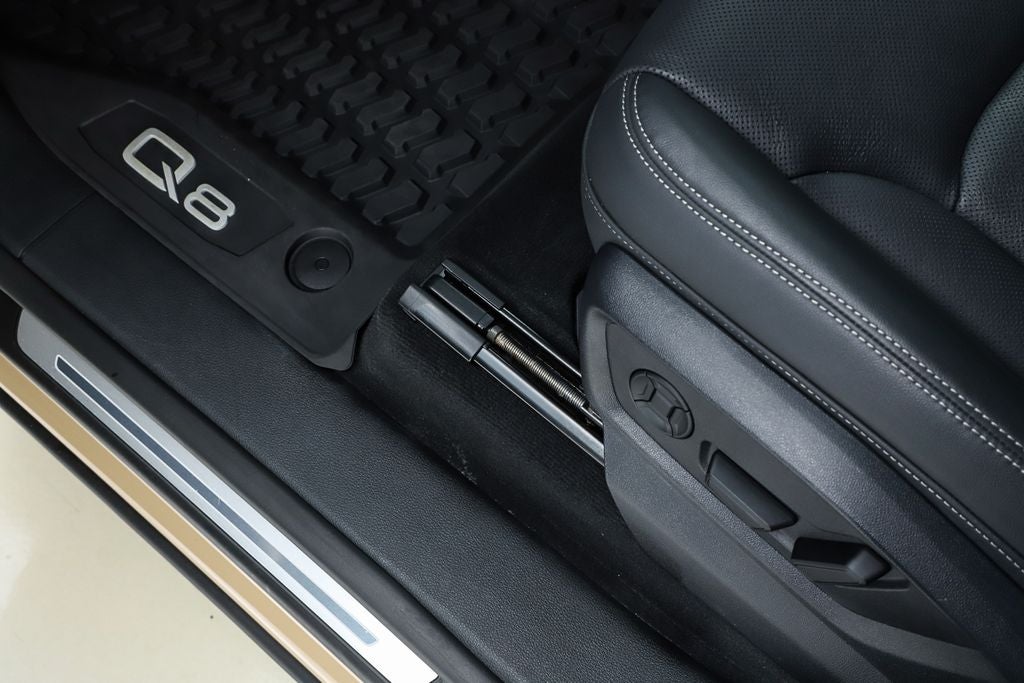 2025 Audi Q8 55 Premium Plus quattro