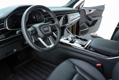 2025 Audi Q8 55 Premium Plus quattro