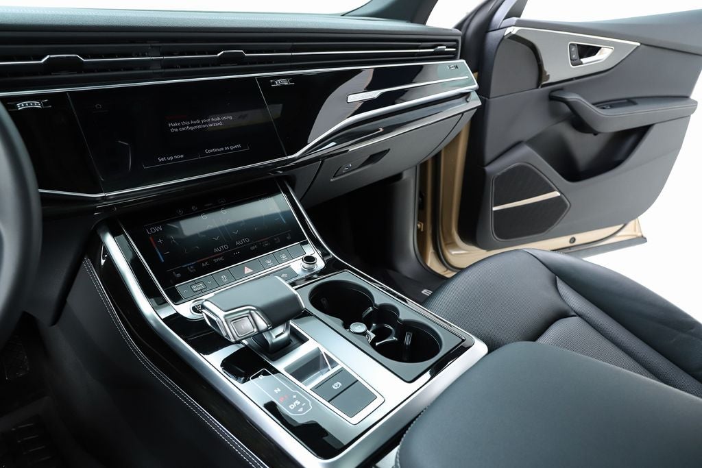2025 Audi Q8 55 Premium Plus quattro