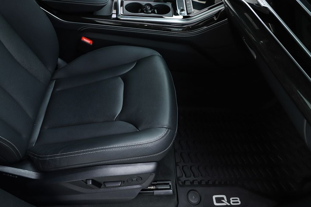 2025 Audi Q8 55 Premium Plus quattro