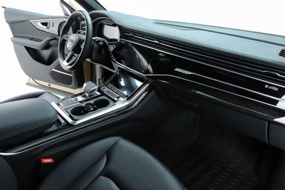2025 Audi Q8 55 Premium Plus quattro
