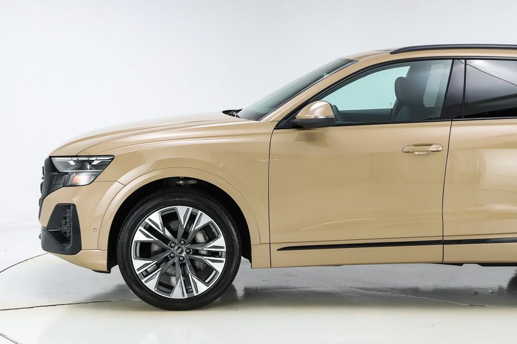 2025 Audi Q8 55 Premium Plus quattro