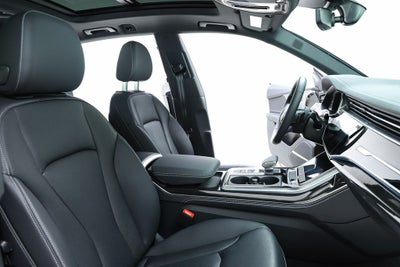 2025 Audi Q8 55 Premium Plus quattro