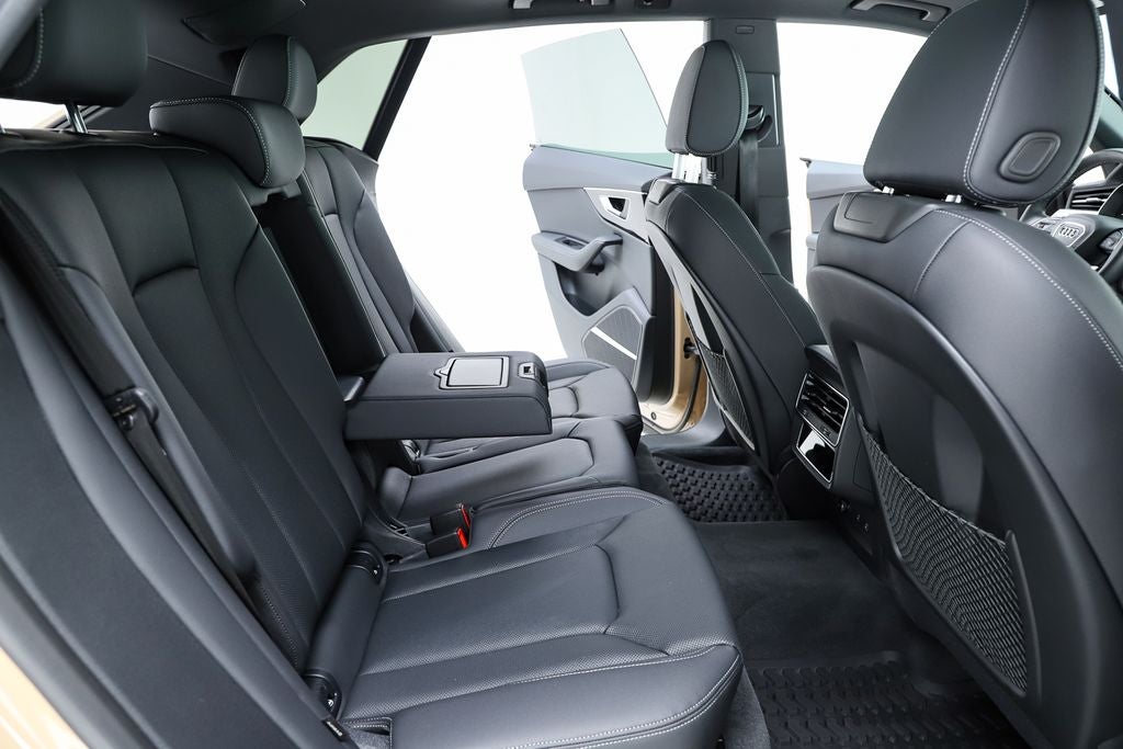 2025 Audi Q8 55 Premium Plus quattro
