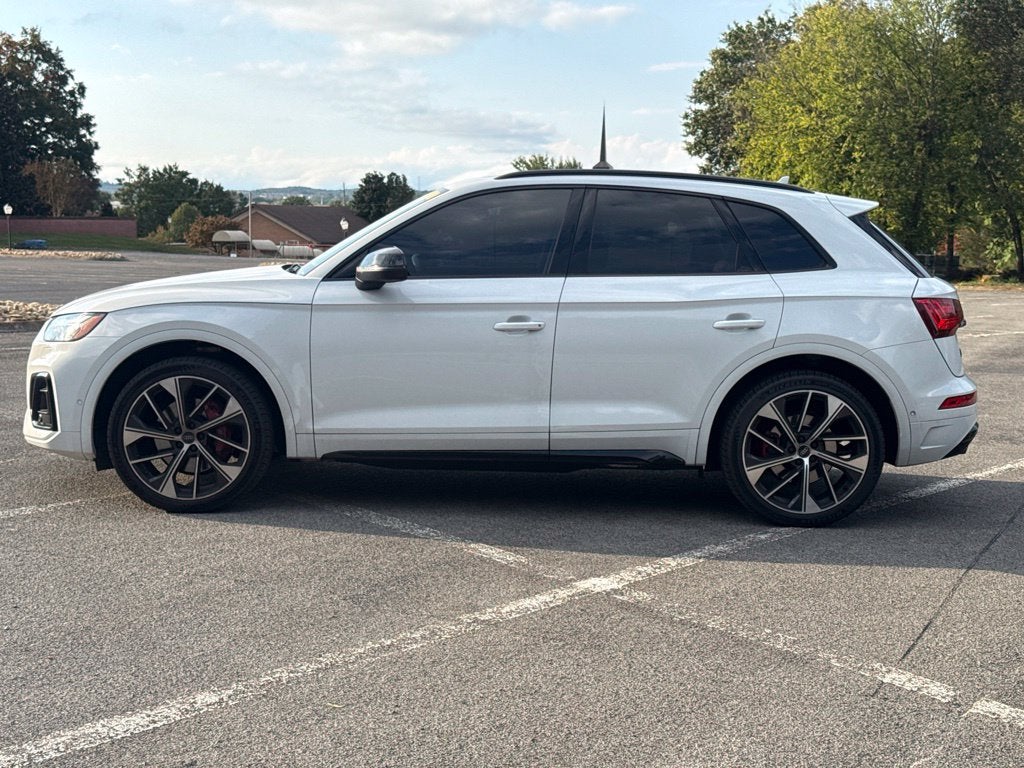2023 Audi SQ5 Prestige quattro