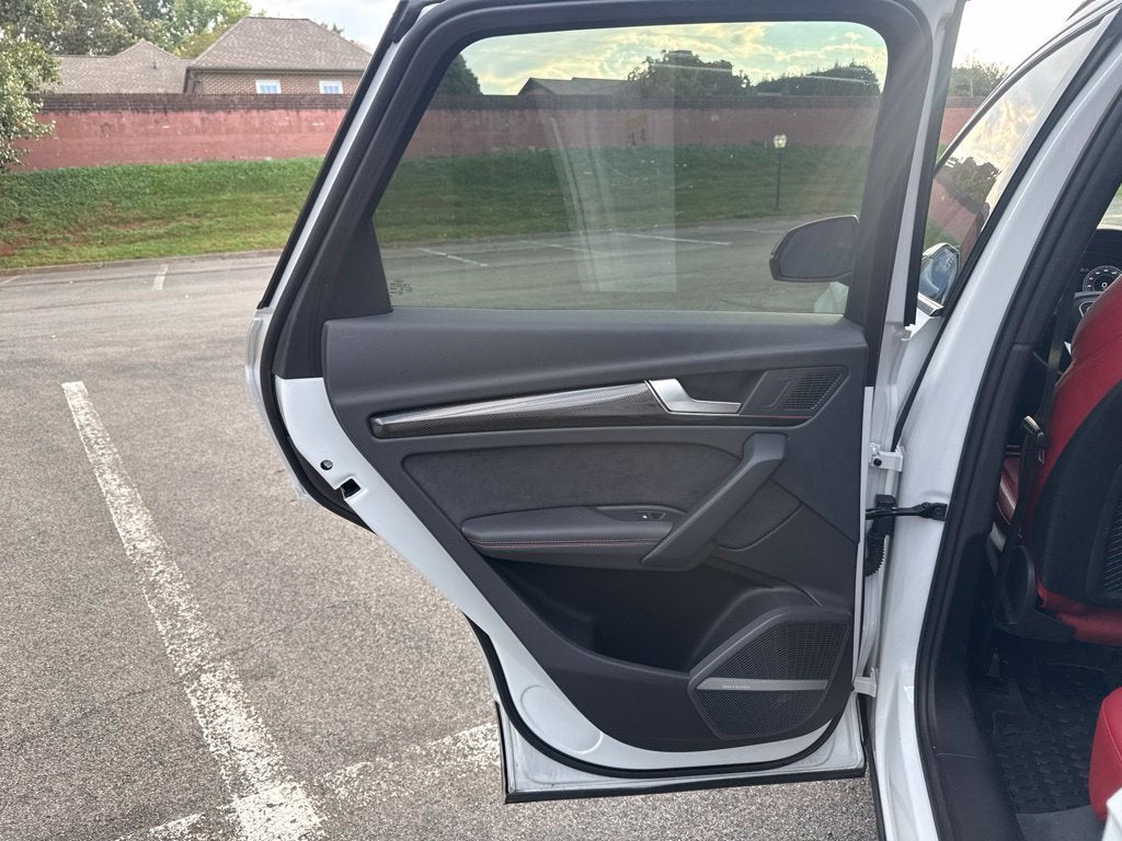 2023 Audi SQ5 Prestige quattro