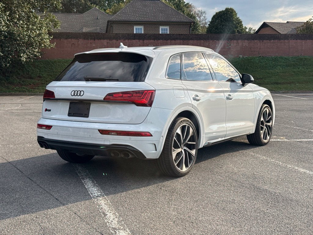 2023 Audi SQ5 Prestige quattro