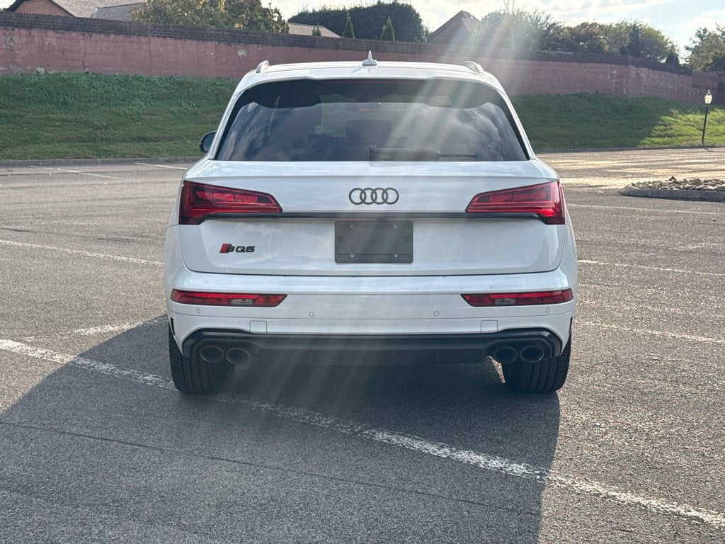 2023 Audi SQ5 Prestige quattro