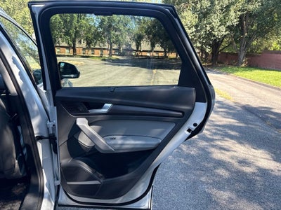 2020 Audi Q5 45 Prestige quattro