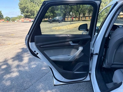 2020 Audi Q5 45 Prestige quattro