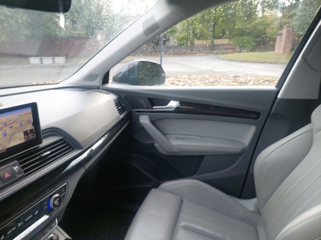 2020 Audi Q5 45 Prestige quattro