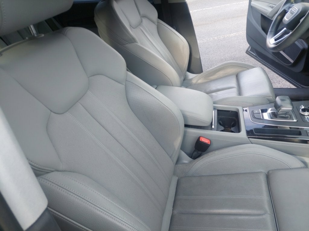 2020 Audi Q5 45 Prestige quattro