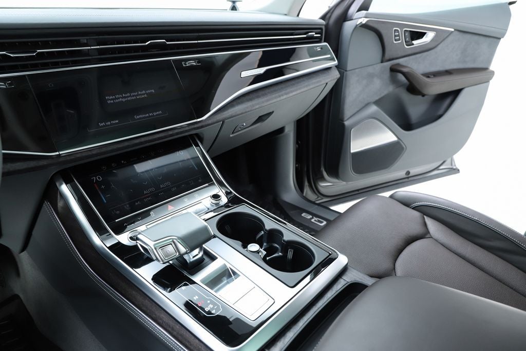 2023 Audi Q8 55 Prestige quattro