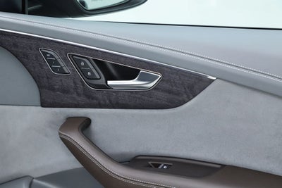 2023 Audi Q8 55 Prestige quattro