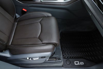 2023 Audi Q8 55 Prestige quattro