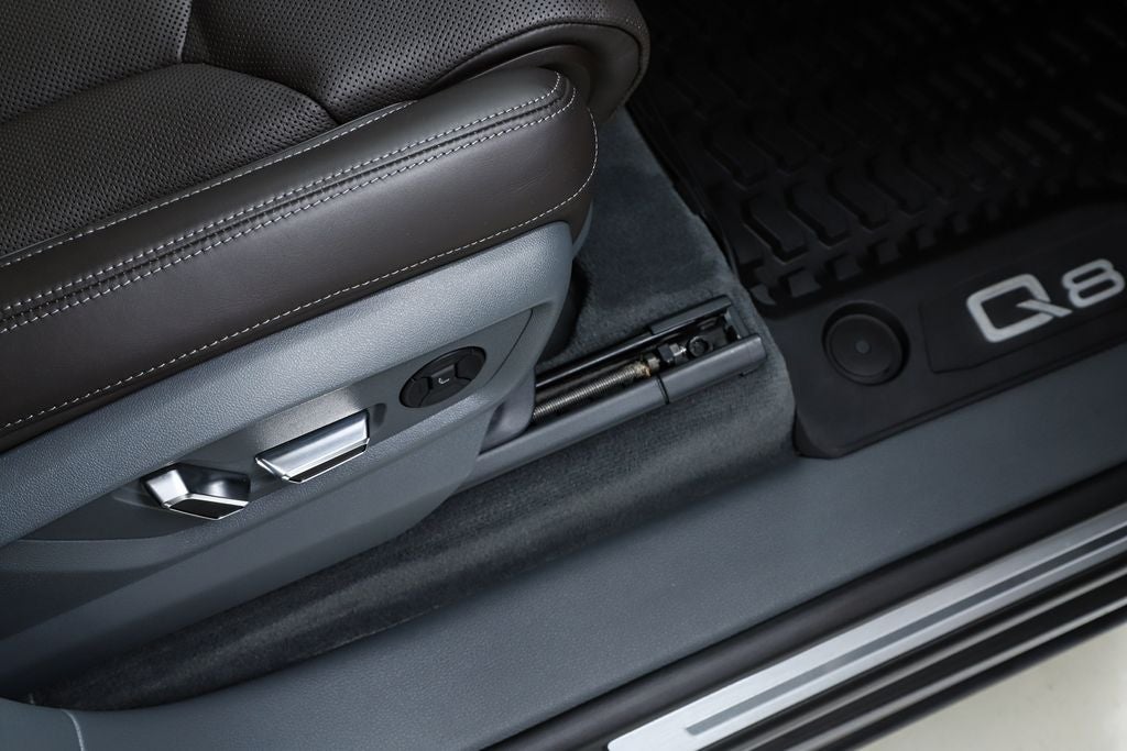 2023 Audi Q8 55 Prestige quattro