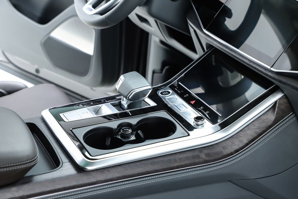 2023 Audi Q8 55 Prestige quattro