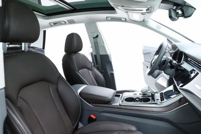 2023 Audi Q8 55 Prestige quattro