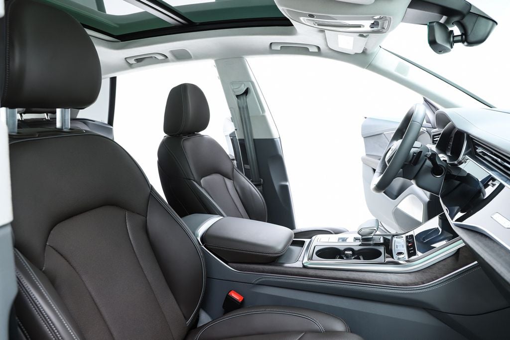 2023 Audi Q8 55 Prestige quattro