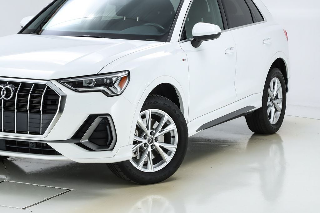 2023 Audi Q3 Premium S Line quattro