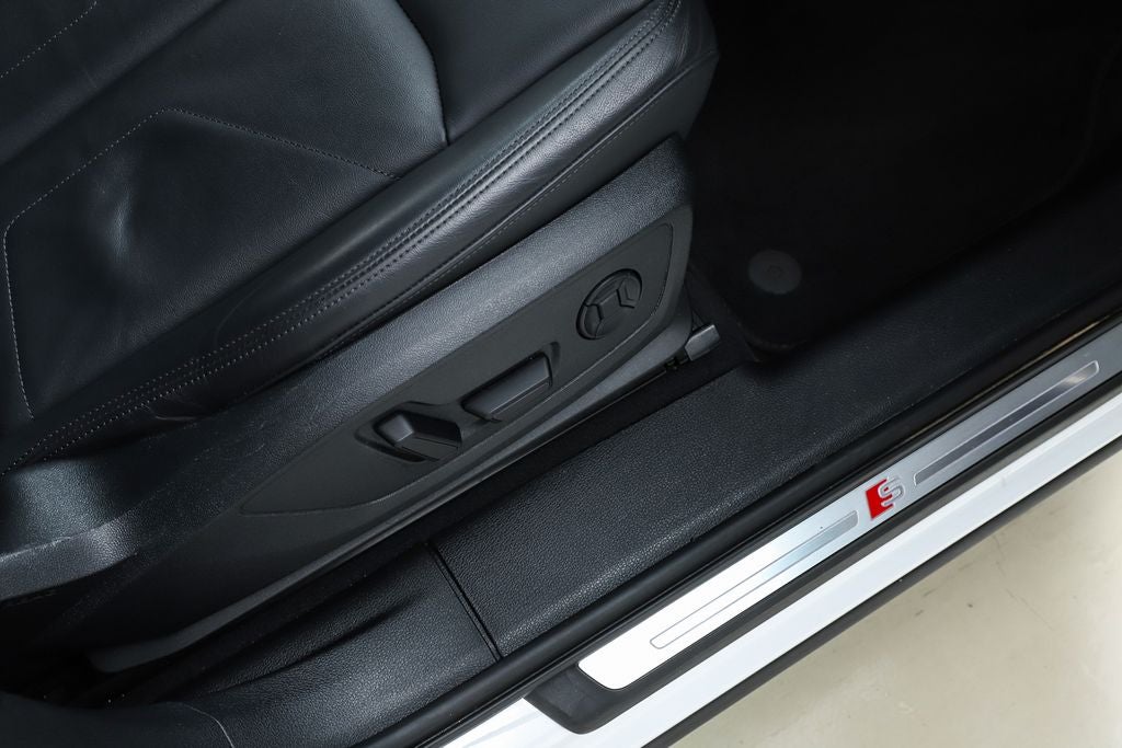 2025 Audi Q3 Premium S Line quattro