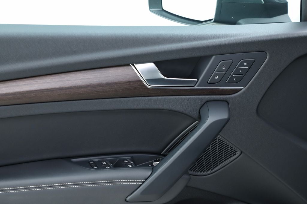 2023 Audi Q5 45 S line Premium Plus quattro