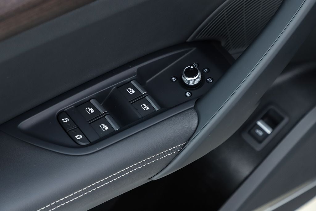 2023 Audi Q5 45 S line Premium Plus quattro