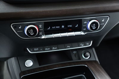 2023 Audi Q5 45 S line Premium Plus quattro
