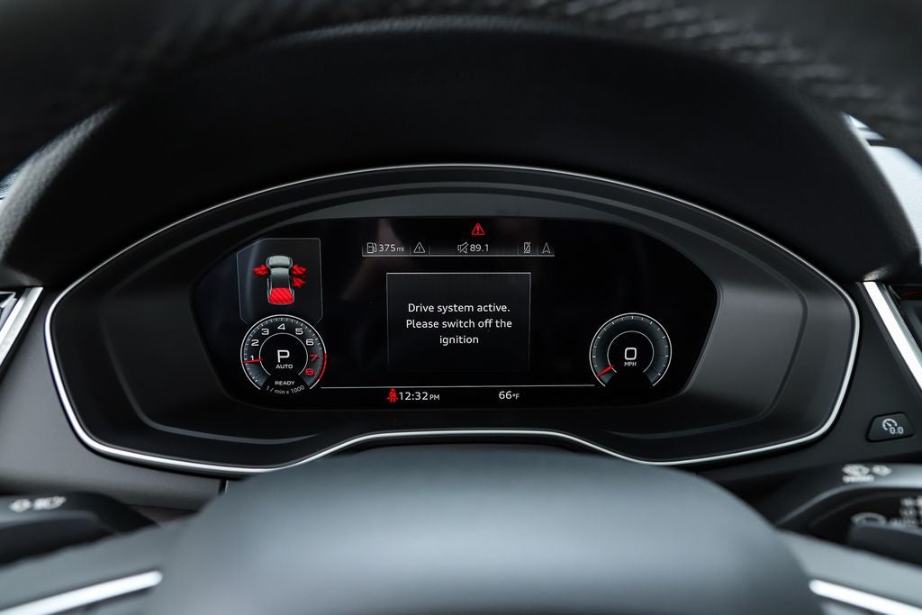 2023 Audi Q5 45 S line Premium Plus quattro