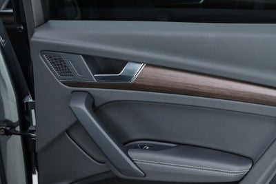 2023 Audi Q5 45 S line Premium Plus quattro